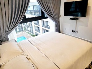 2 室のベッドルーム、アイロン / アイロン台、WiFi、ベッドシーツ