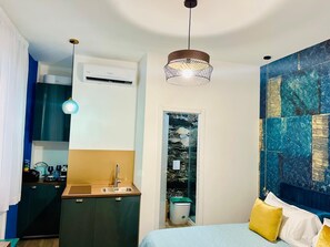 1 chambre, fer et planche à repasser, Wi-Fi gratuit, draps fournis