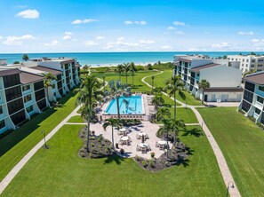 Apartment | 2 bedrooms - Loggerhead Cay 332 Bikes Steps to the Beach (Sanibel)