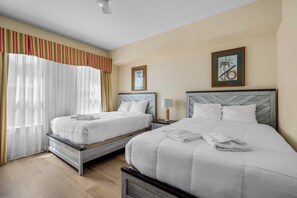 3 habitaciones, tabla de planchar con plancha, wifi y ropa de cama 