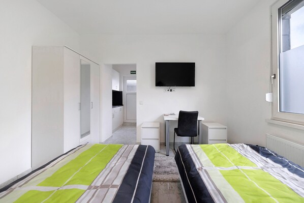 1 habitación, wifi y ropa de cama