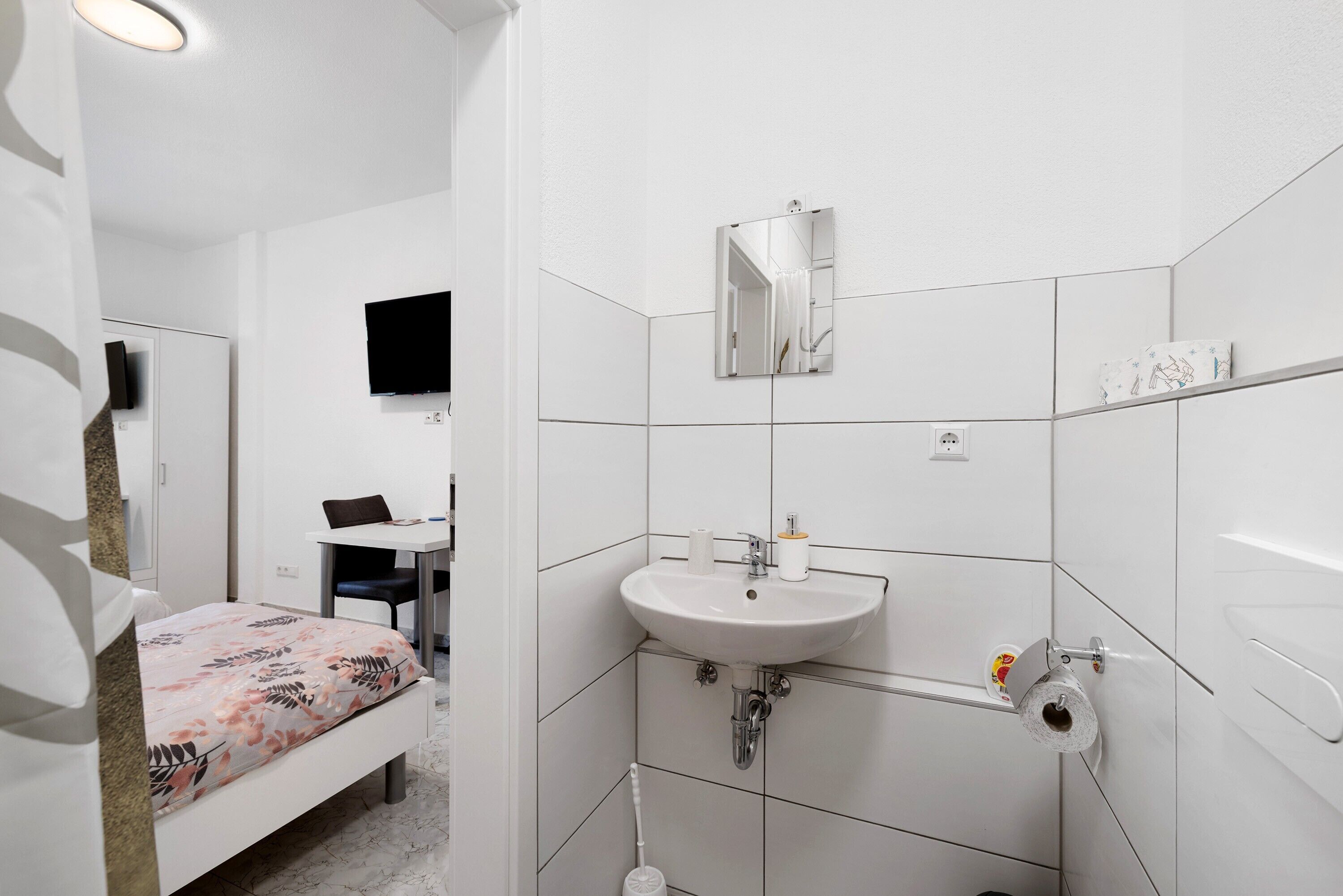 1 habitación, wifi y ropa de cama 