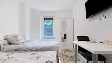 1 habitación, wifi y ropa de cama