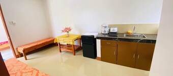 Enjoy and Have fun While Having Your Vacation, Come Book This Place