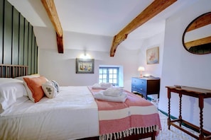 2 chambres, bureau, fer et planche à repasser, Wi-Fi