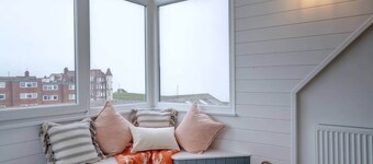 Amazing coastal house, with beautiful sea views