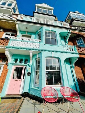 Exterior - Amazing coastal house, with beautiful sea views (Cromer)