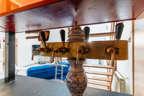 T4 93m² -Modern & old charm with wooden beams, bright, pets welcome!