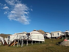 Habitación cuádruple, vistas a la montaña