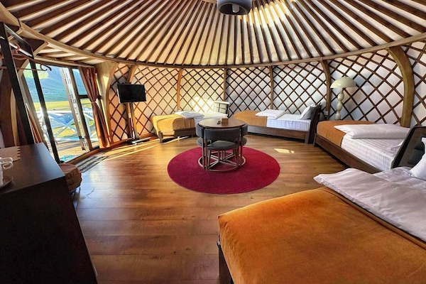 Firemannsrom, fjellutsikt