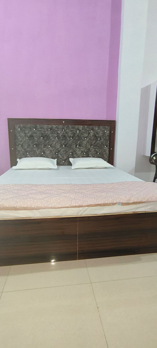 2 bedrooms, free WiFi