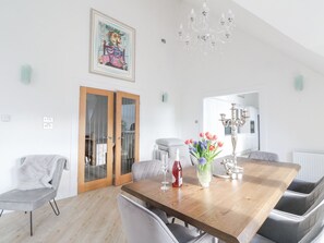 تناول الطعام