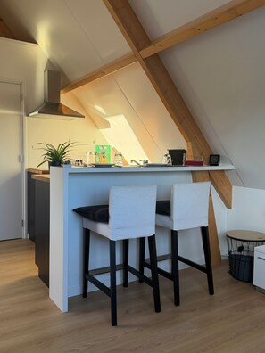 Dining - Lovely new apartment, complete tranquility just 15 minutes from Amsterdam (Kortenhoef)