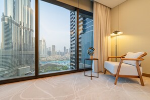 Interior - Lavish 2BR Apt w/ Burj Khalifa View (Dubai)