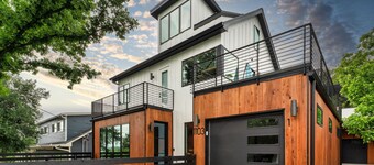 Luxe Austin Riverside House w/ Skyline Deck