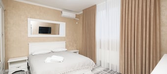 Aparthotel Royal Status