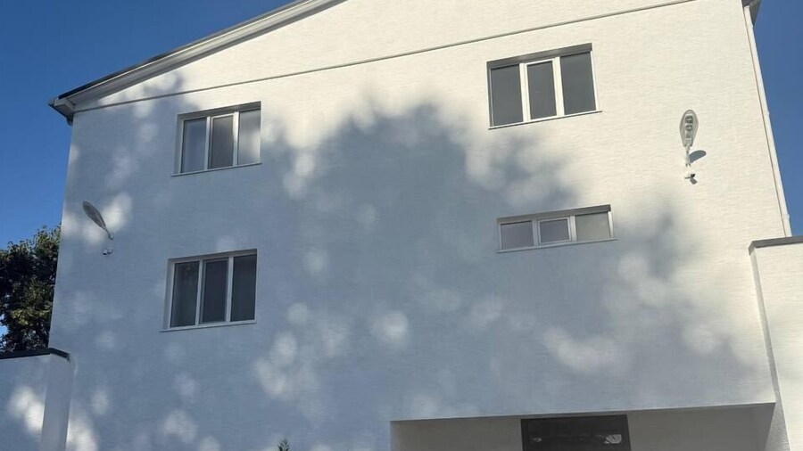 Aparthotel Royal Status