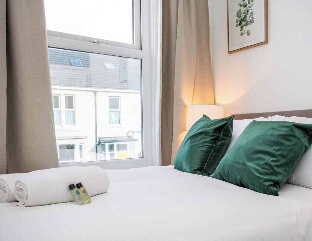 2 chambres, fer et planche à repasser, Wi-Fi gratuit, draps fournis