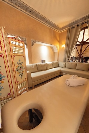 Turkish bath, body treatments, body scrubs, 1 treatment room