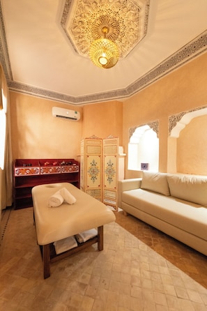 Turkish bath, body treatments, body scrubs, 1 treatment room