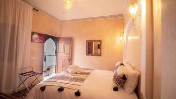 Luxury Double Room | Premium bedding, in-room safe, laptop workspace, free cribs/infant beds