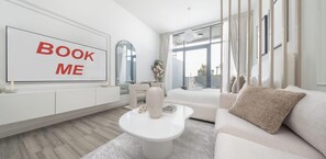 Iron/ironing board, WiFi, bed sheets - StayShort - Jumeirah Village Circle sleeps 4 with Pool! (Jumeirah Village Circle)