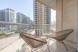 Property grounds - StayShort - Downtown Dubai sleeps 4 in a Fantastic Location! (Downtown Dubai)