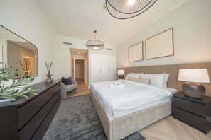 1 bedroom, iron/ironing board, WiFi, bed sheets - StayShort - Downtown Dubai sleeps 4 in a Fantastic Location! (Downtown Dubai)