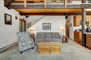 TV, fireplace, DVD player, offices