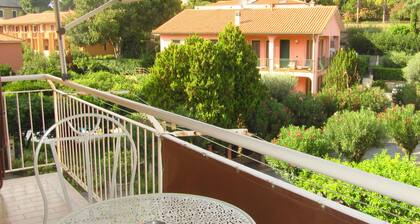 VELIA |Live Active|Rest Easy|Stay a-BoVe