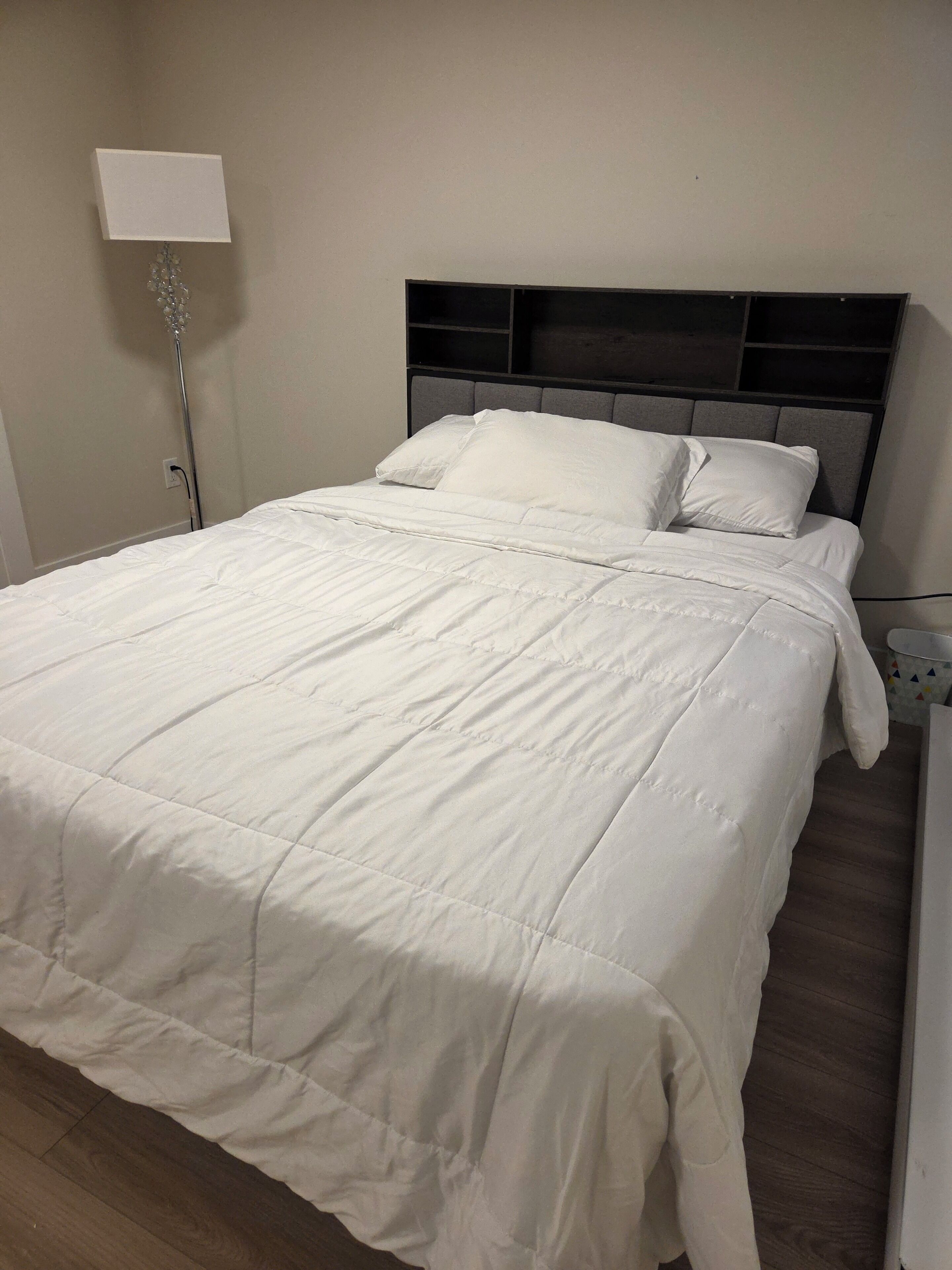 1 chambre, fer et planche à repasser, Wi-Fi