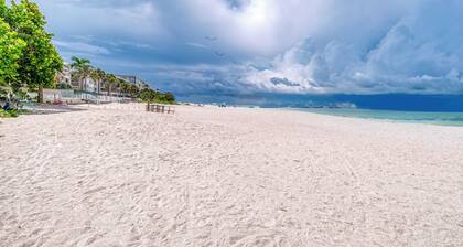 Gulf Front Cottage w/ Heated Pool | Walk to Dining | Indian Rocks Beach