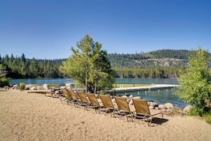 Interior - Near Ski Resorts & Trails: Truckee Home w/ Hot Tub (Truckee)