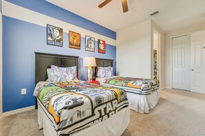 House (5 Bedrooms) | Interior