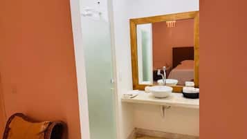 Shower, towels, soap, shampoo