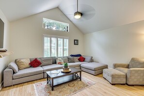 House (3 Bedrooms) | Interior - 4 Mi to Beaches: St Simons Island Escape w/ Patio! (St. Simons Island)