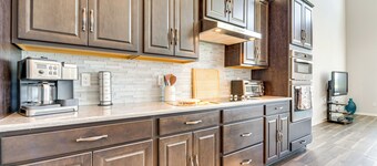 Pool Access: Family Gem w/ Views in St Cloud!