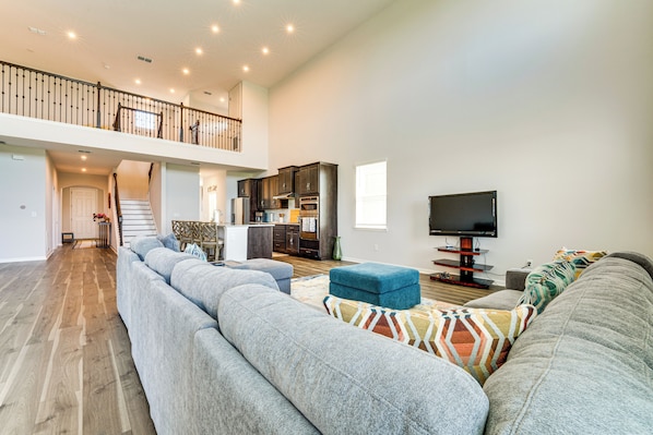 House (4 Bedrooms) | Interior