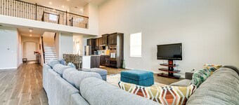 Pool Access: Family Gem w/ Views in St Cloud!
