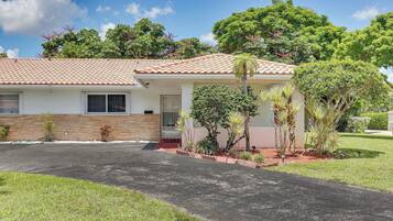 Casa (2 Bedrooms) | Parte interna