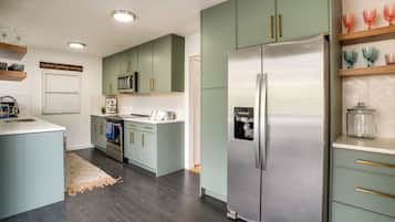 Rumah (4 Bedrooms) | Interior