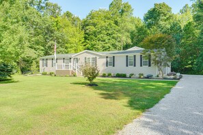 House (4 Bedrooms) | Front of property