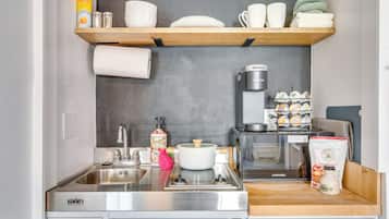 Apartment (0 Bedroom) | Interior