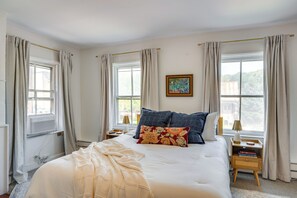 Apartment (0 Bedroom) | Interior