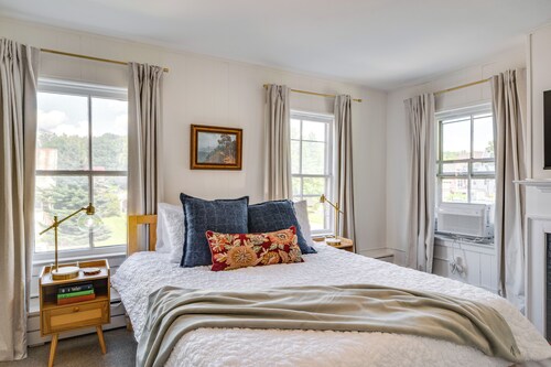 15 Mi to Stowe Mountain Resort: Main Street Studio