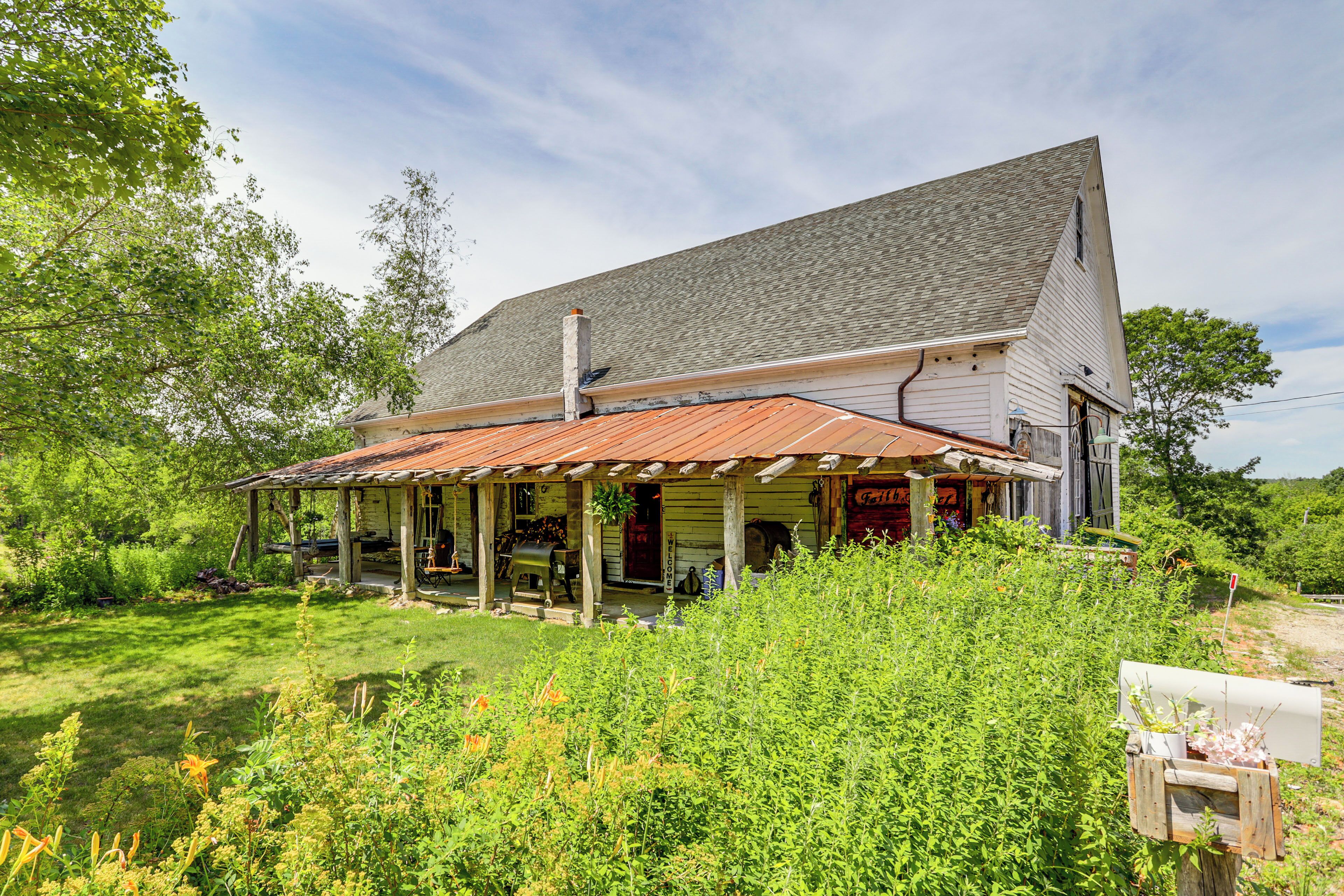 المنشأة من الداخل