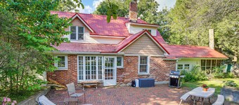 Historic Lakefront Home w/ Dock on Green Lake!