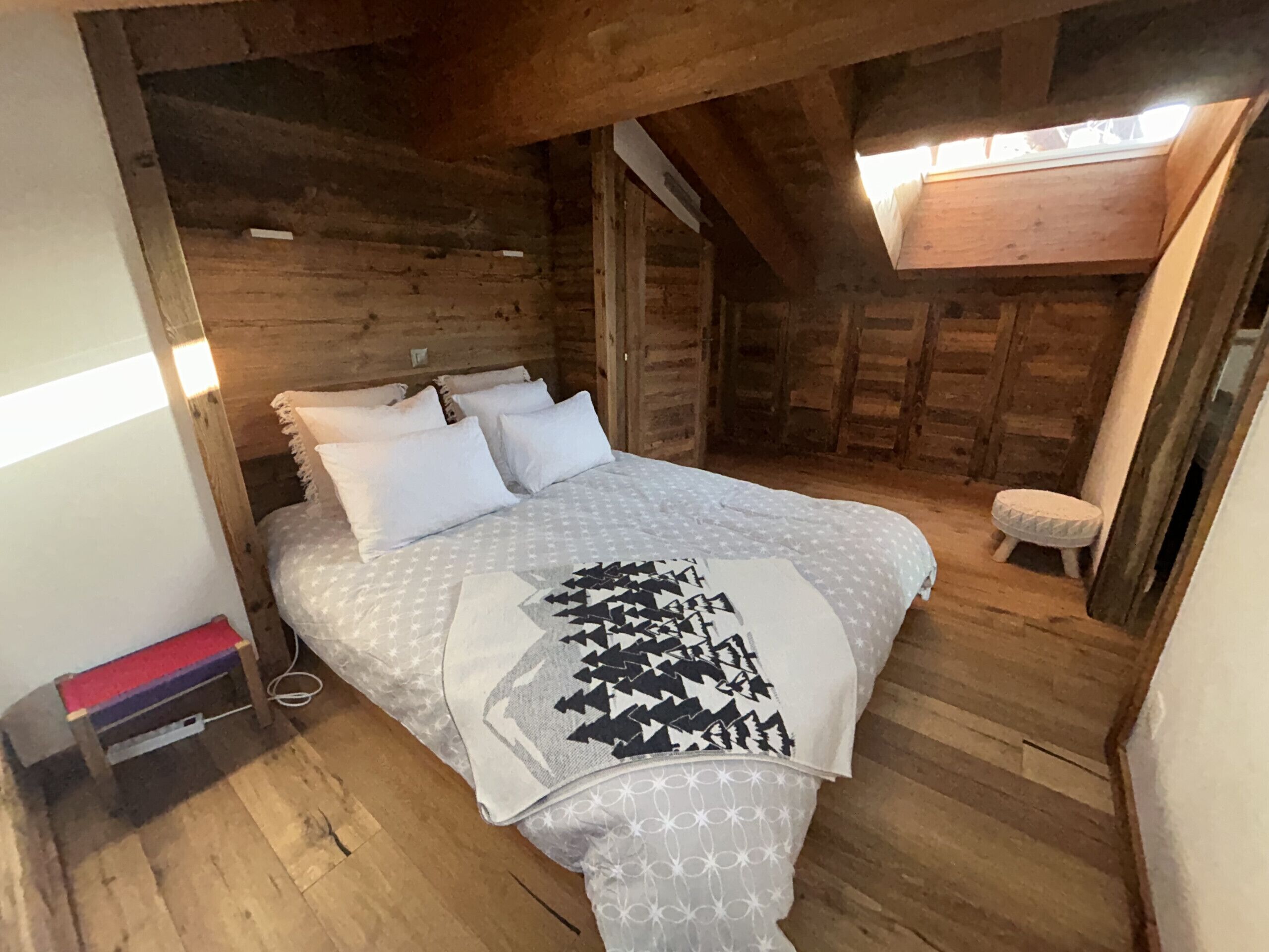 3 camere, ferro/asse da stiro, Wi-Fi gratuito, lenzuola