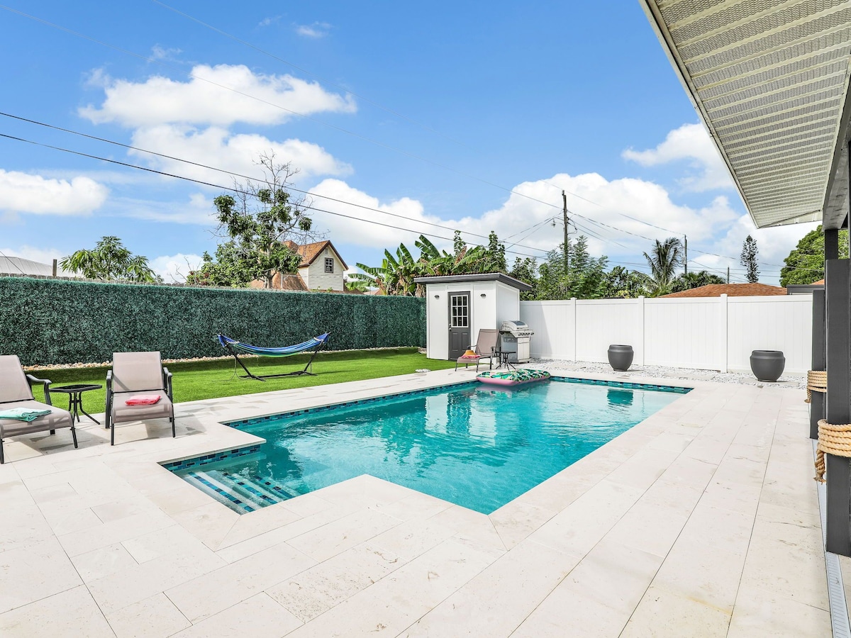 Photo 27 of Naples Retreat w/ Private Pool – 5 Min to Vanderbilt Beach & Mercato