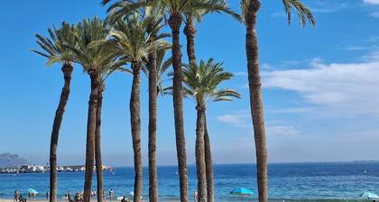 Romantic Spanish house, Casa Amarilla in Costa Blanca, mountain views